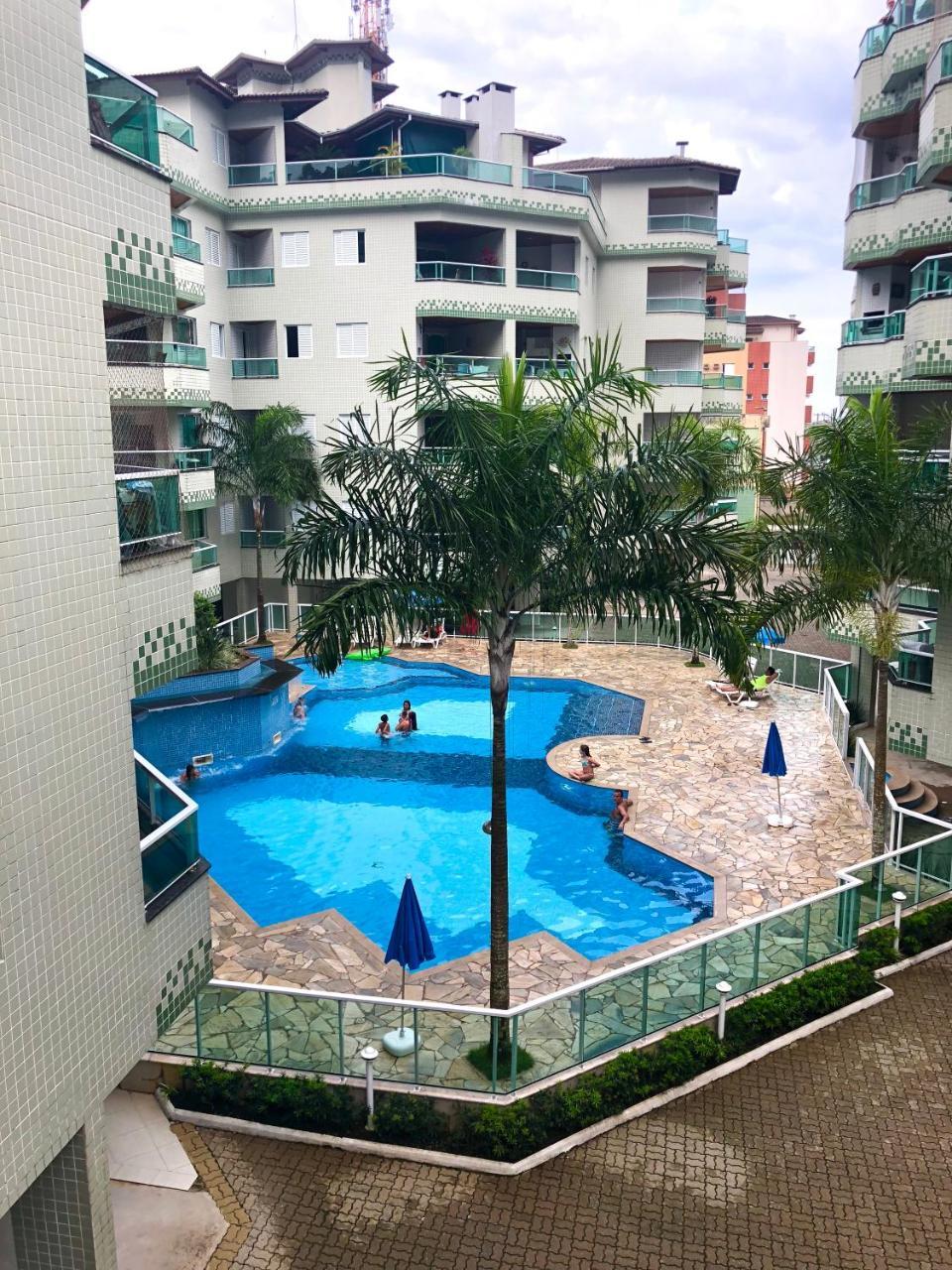 Condominio Grand Beach أوباتوبا المظهر الخارجي الصورة